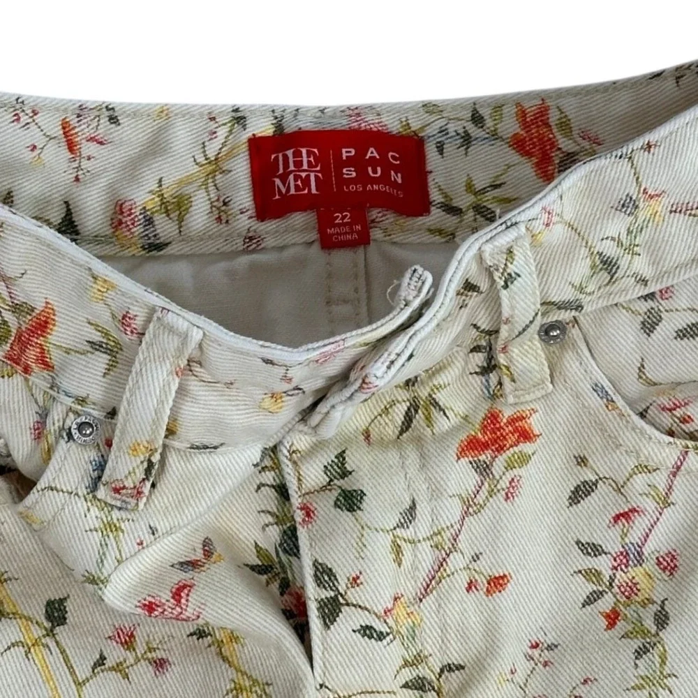 PacSun x The‎ Met Floral Botanical  Mini Skirt Cream Multi Size - 22
